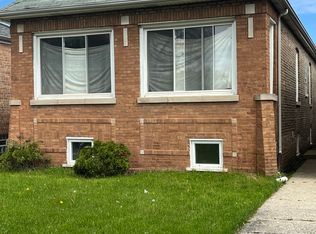 402 E 88th St, Chicago, IL 60619