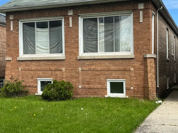 402 E 88th St, Chicago, IL 60619
