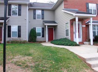 2909 Iron Gate Ln #2909, Charlotte, NC 28212