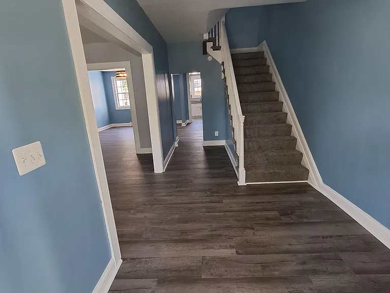 Wildwood Pkwy — Photo 3