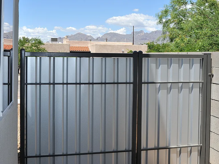 1218 E Blacklidge Dr #1101 — Photo 15