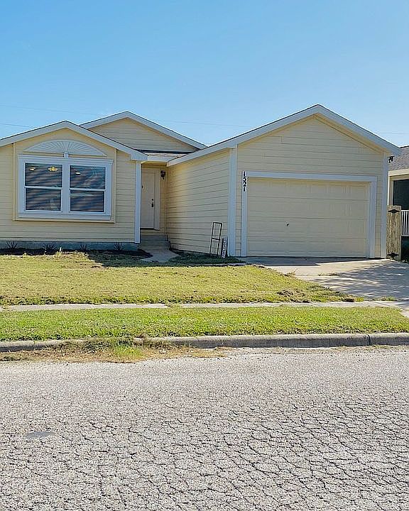 1st image of 1521 Sea Oak Dr
