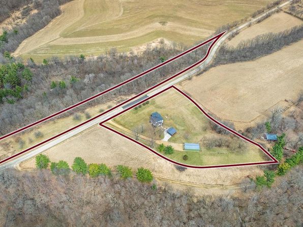 E3625 Wilkinson Road, La Valle, WI 53941