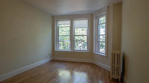 1126 Commonwealth Ave #5 Photo 1