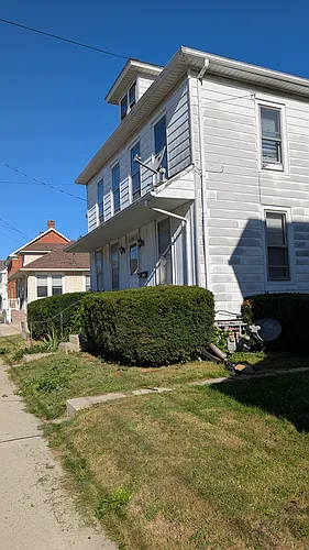 556 Baer Ave #1 Photo 1 556 Baer Ave #1 Photo 1