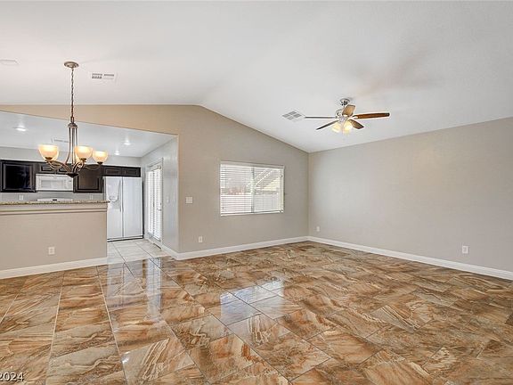 4th image of 10358 Madagascar Palm St #0