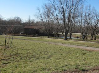 22803 W 220th St, Spring Hill, KS 66083