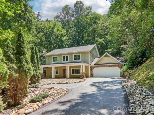 10 Cedar Dr, Mills River, NC 28759