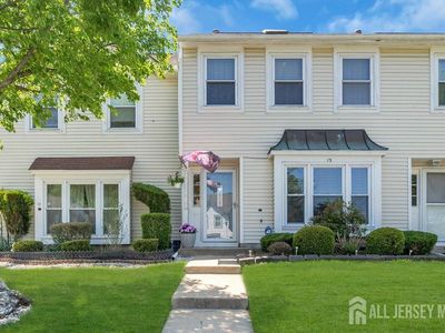 13 Harmony Way, Sayreville, NJ, 08872