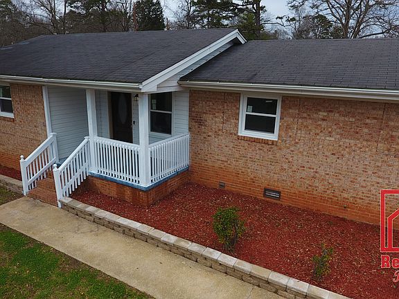 Red Gate Realty(864)221-6935