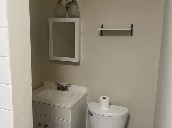 60 W Green St APT 4, Nanticoke, PA 18634