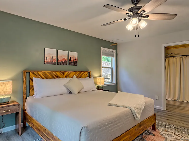 112 John English Dr — Photo 18