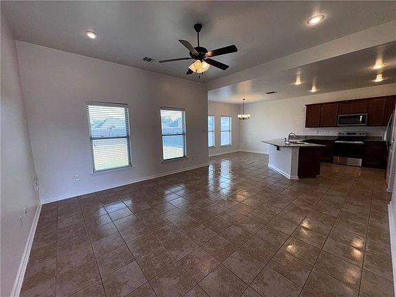 2nd image of 42198 Atmore Pl