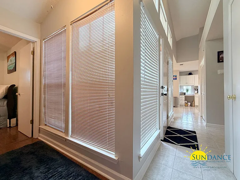 225 Lakeside Ln — Photo 18