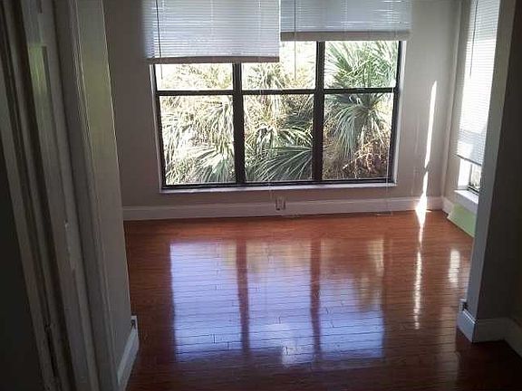 5th image of 2303 N Congress Ave APT 35