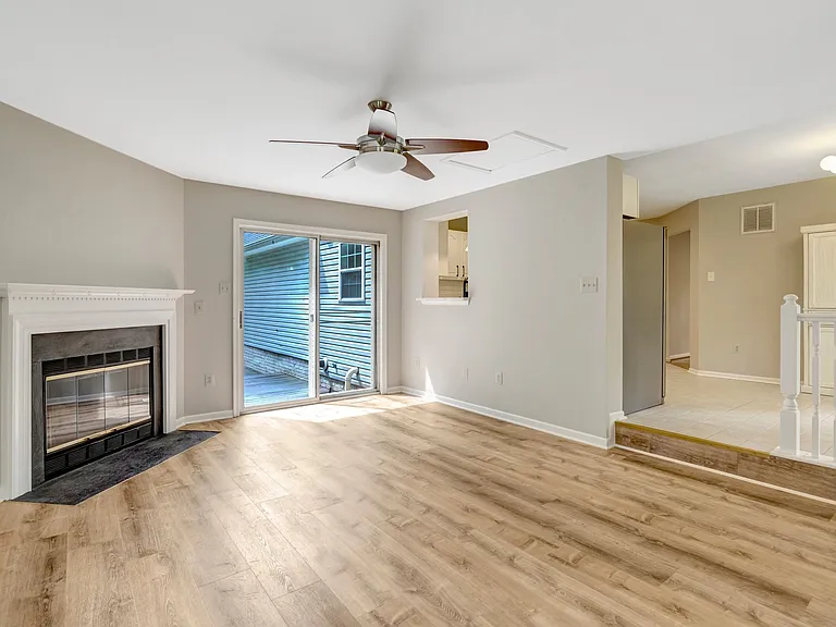 10929 Park Rd — Photo 15