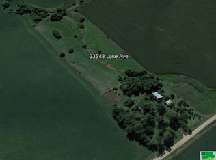 33548 Lake Ave, Hinton, IA 51024