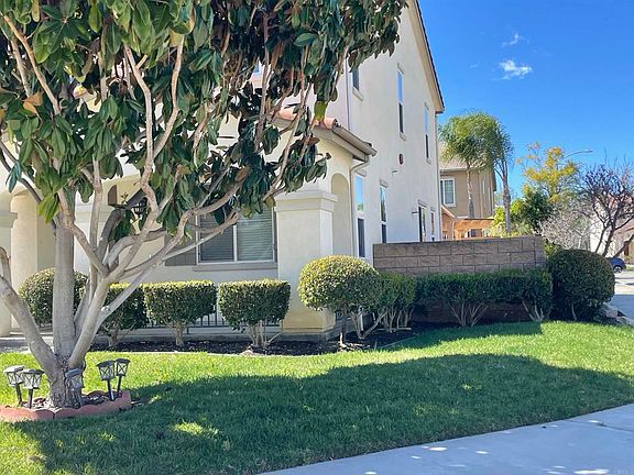 3rd image of 3709 Lake Park Rd