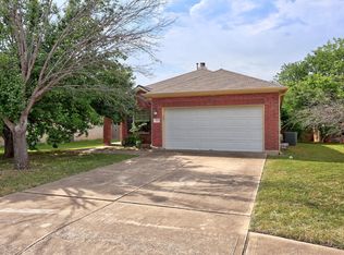 914 N Creek Blvd, Leander, TX 78641
