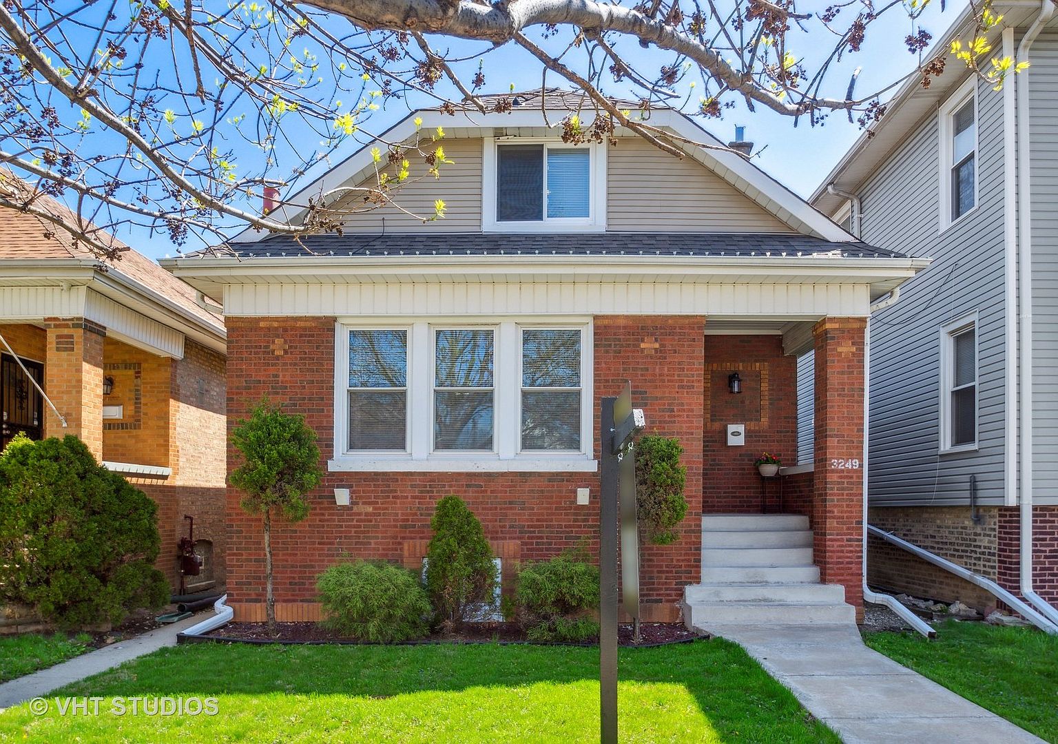 3249 N Narragansett Ave, Chicago, IL 60634 | MLS #11775989 | Zillow