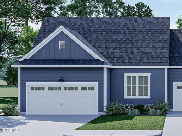 1-1D Cloverleaf Ct E, Rensselaer, NY 12144