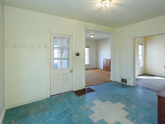 32 Frelinghuysen Ave-104