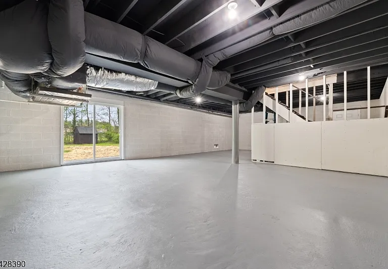 128 Big Piece Rd — Photo 37