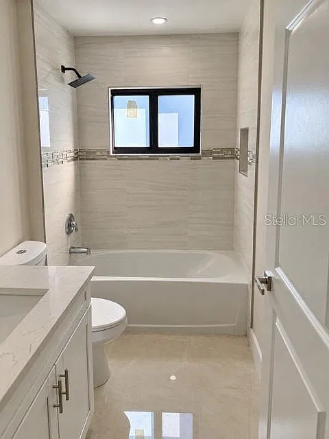 3 bed, 2.0 bath, 1193 sqft, $1,750 — Photo 4