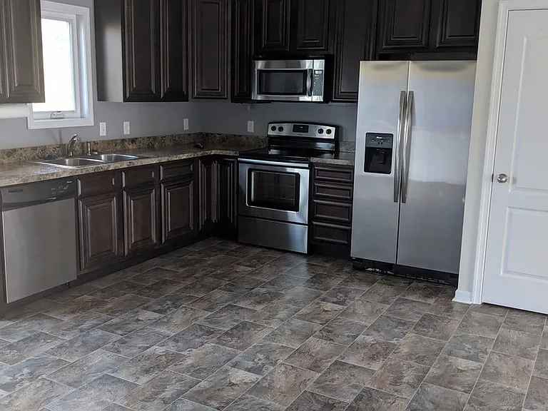 6 Cedar Point Ln — Photo 4