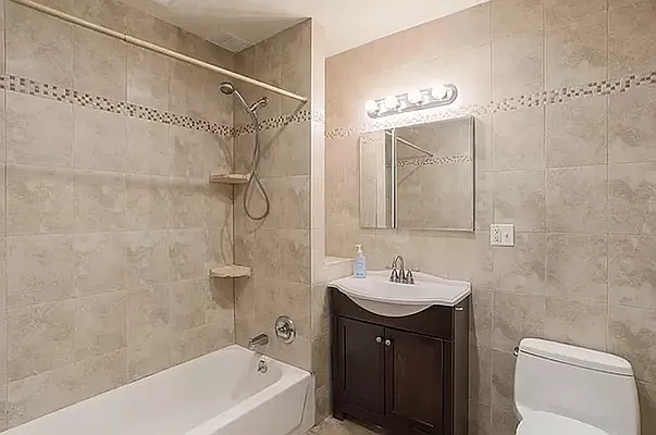 Rented by Bouklis Group | media 6