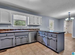 6266 Spring Hollow Rd, Gardendale, AL 35071