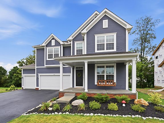 2nd image of 427 Pioneer Way