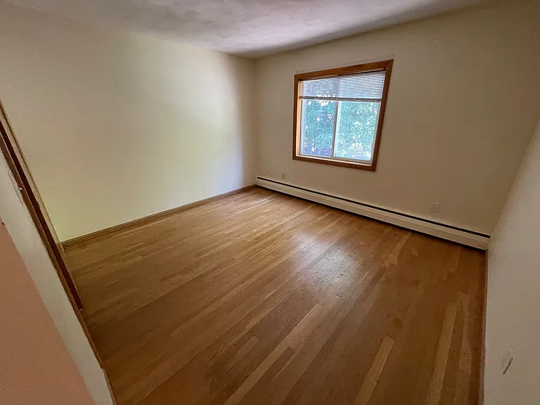 29 Jacqueline Rd #E — Photo 9