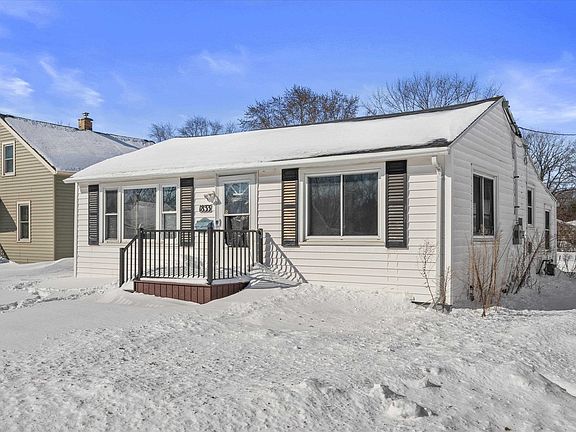 2nd image of 1833 N Charlotte St