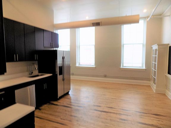4th image of 3530 Utah St APT 302