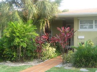 7670 SW 142nd St, Palmetto Bay, FL 33158