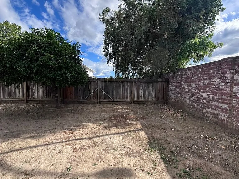 3401 Cassie Ln — Photo 18