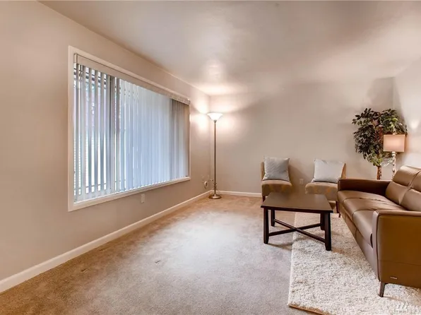 501 141st Ave SE APT 29, Bellevue, WA 98007