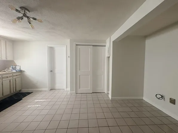 17 Proctor Ave, Revere, MA 02151