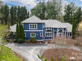 6 Oxford Ct, Asheville, NC 28804