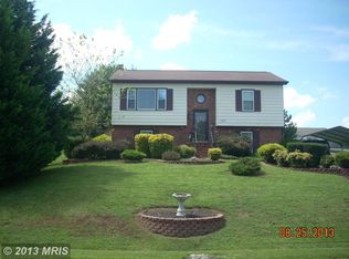 1015 Dewberry Dr, Fredericksburg, VA 22407