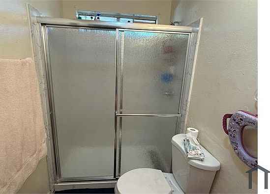 4th image of 312 Chesley Ave