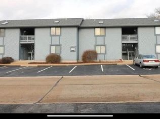 5100 Eric Dr APT 4, Imperial, MO 63052