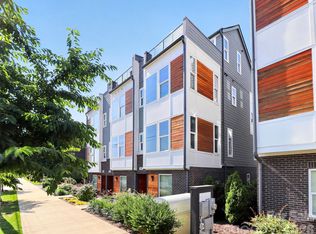2111 Isom St, Charlotte, NC 28208