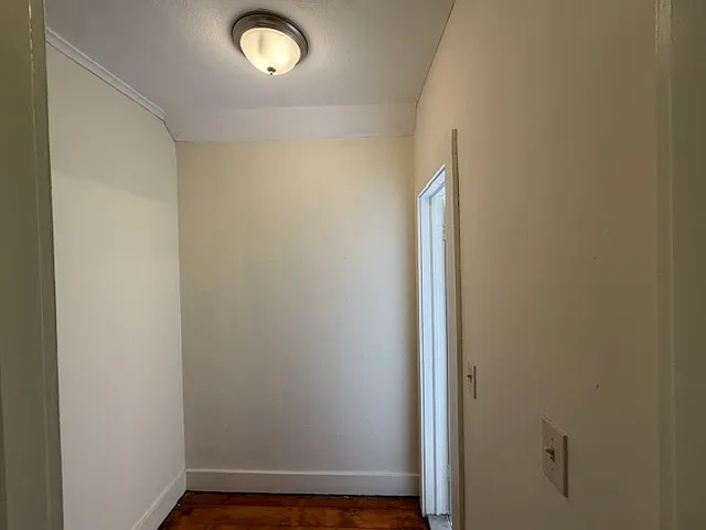 7 Trumbull St #4 — Photo 4