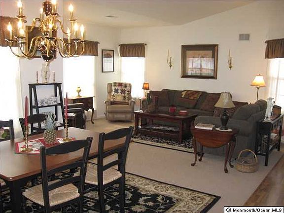 2nd image of 1224 Thornbury Lane #A