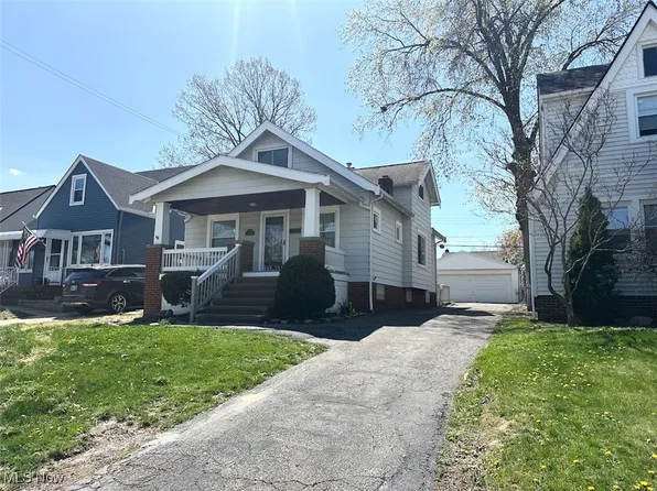 5515 Charles Ave, Parma, OH 44129