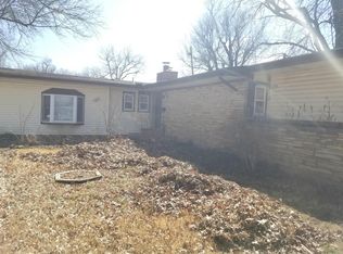 837 W Anita Dr, Haysville, KS 67060