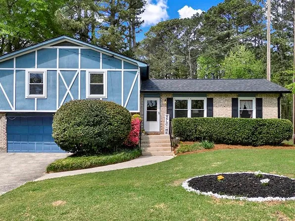 1763 Pounds Rd, Stone Mountain, GA 30087