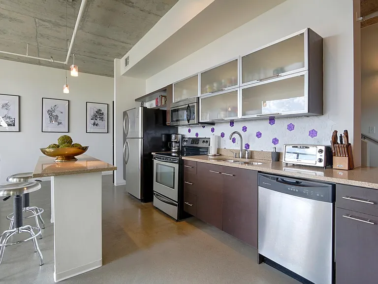 2115 Yeaman Pl #530 — Photo 13
